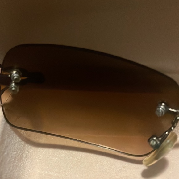 Chanel vintage sunglasses. - Picture 14 of 14